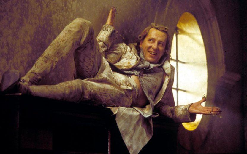 مارکیز دی ساد لەفلیمی ساد ٢٠٠. Marquis De Sade Quills In 2000 Sade was portrayed with great charm by Geoffrey Rush in the film Quills.telegraph.co.uk