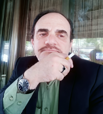 نه‌ژاد عزیز سورمێ